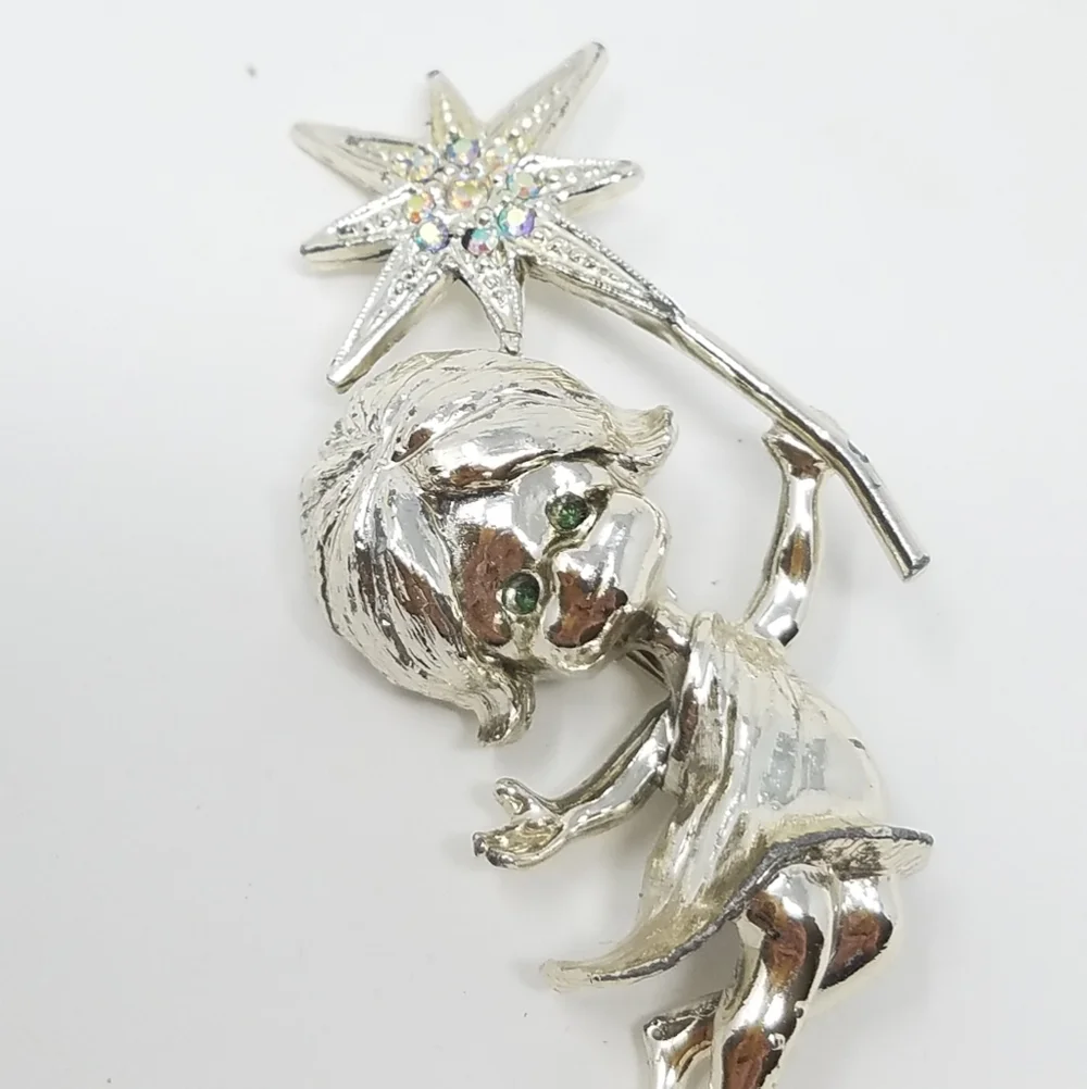 Mylu vintage pin